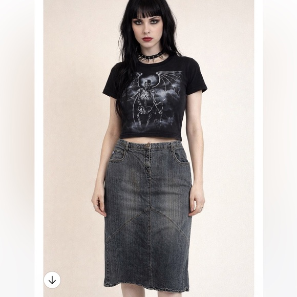 A/E Denim Dresses & Skirts - Vintage Y2K Denim Long Skirt-Slit in Back